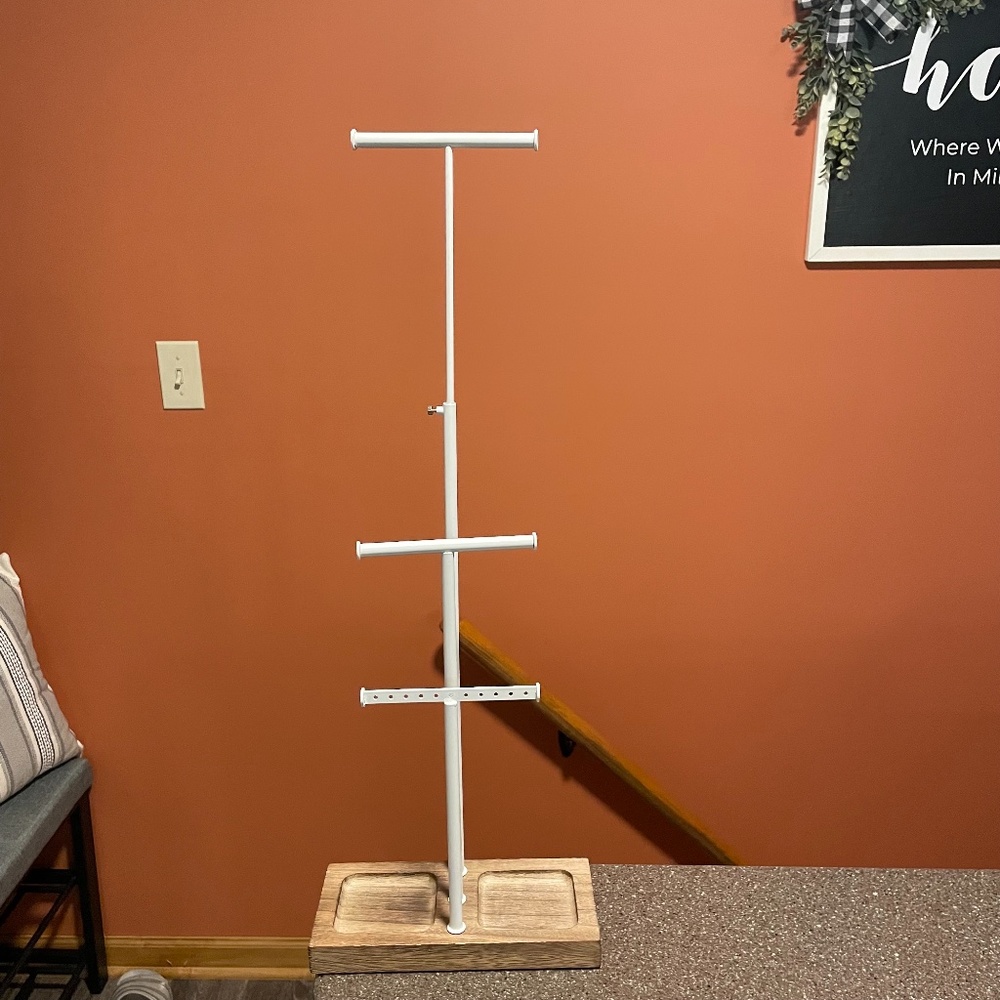 Jewelry Tree Stand White Metal and Wood